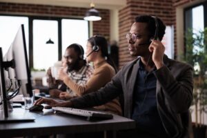 Inbound vs. Outbound Call Centers: Best for Your Needs?